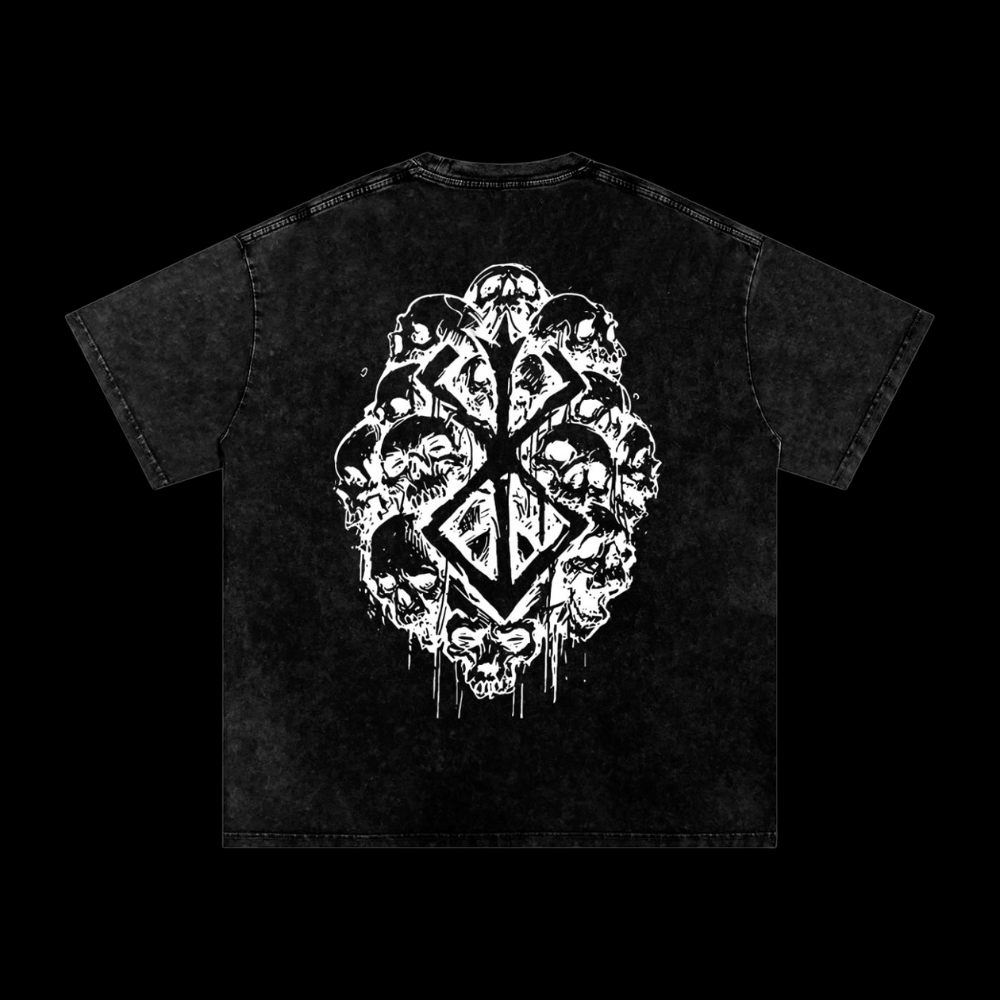Berserk Pile of Skulls Vintage Washed Heavyweight Lifting Shirt