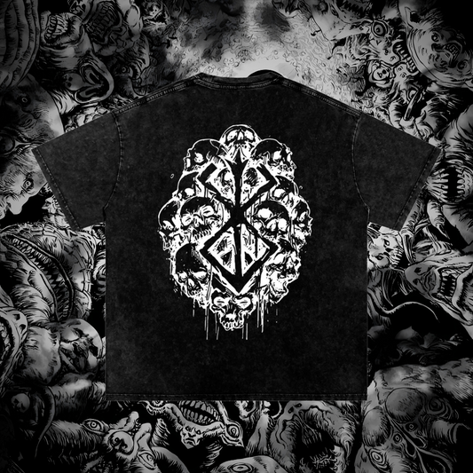 Berserk Pile of Skulls Vintage Washed Heavyweight Lifting Shirt